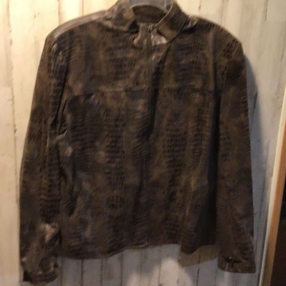 Jacket alligator print by Birch Hill size XL